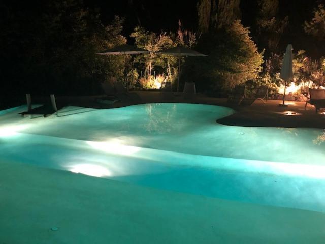 La Bastide Des Grands Chenes Bed and Breakfast Lambesc Buitenkant foto