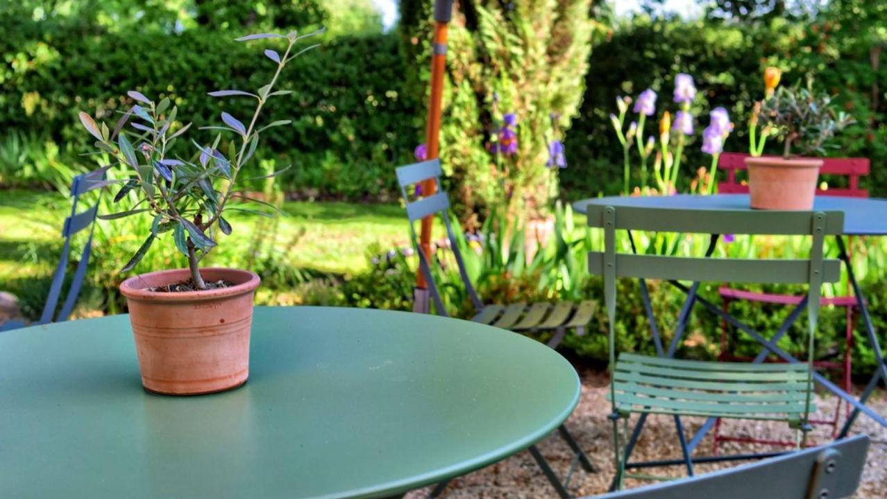 La Bastide Des Grands Chenes Bed and Breakfast Lambesc Buitenkant foto
